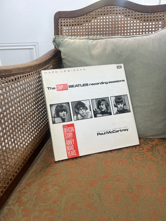 THE COMPLETE BEATLES RECORDING SESSIONS - THE OFFICAL STORY OF THE ABBEY ROAD YEARS BY MARK LEWI
