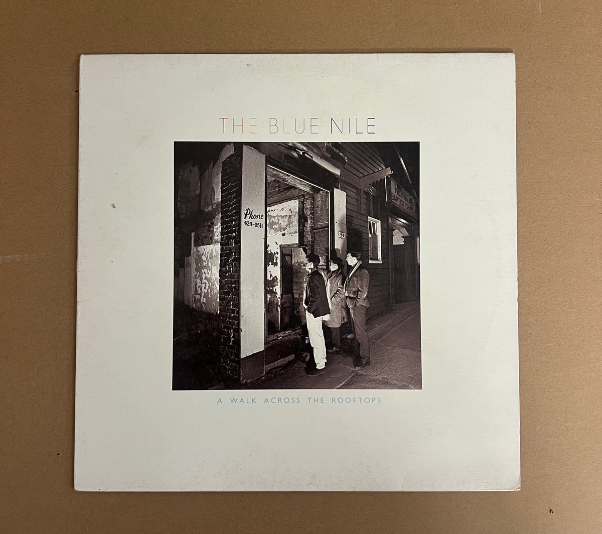 THE BLUE NILE - A WALK ACROSS THE ROOFTOPS - SLEEVE - VG+ / VINYL - NM